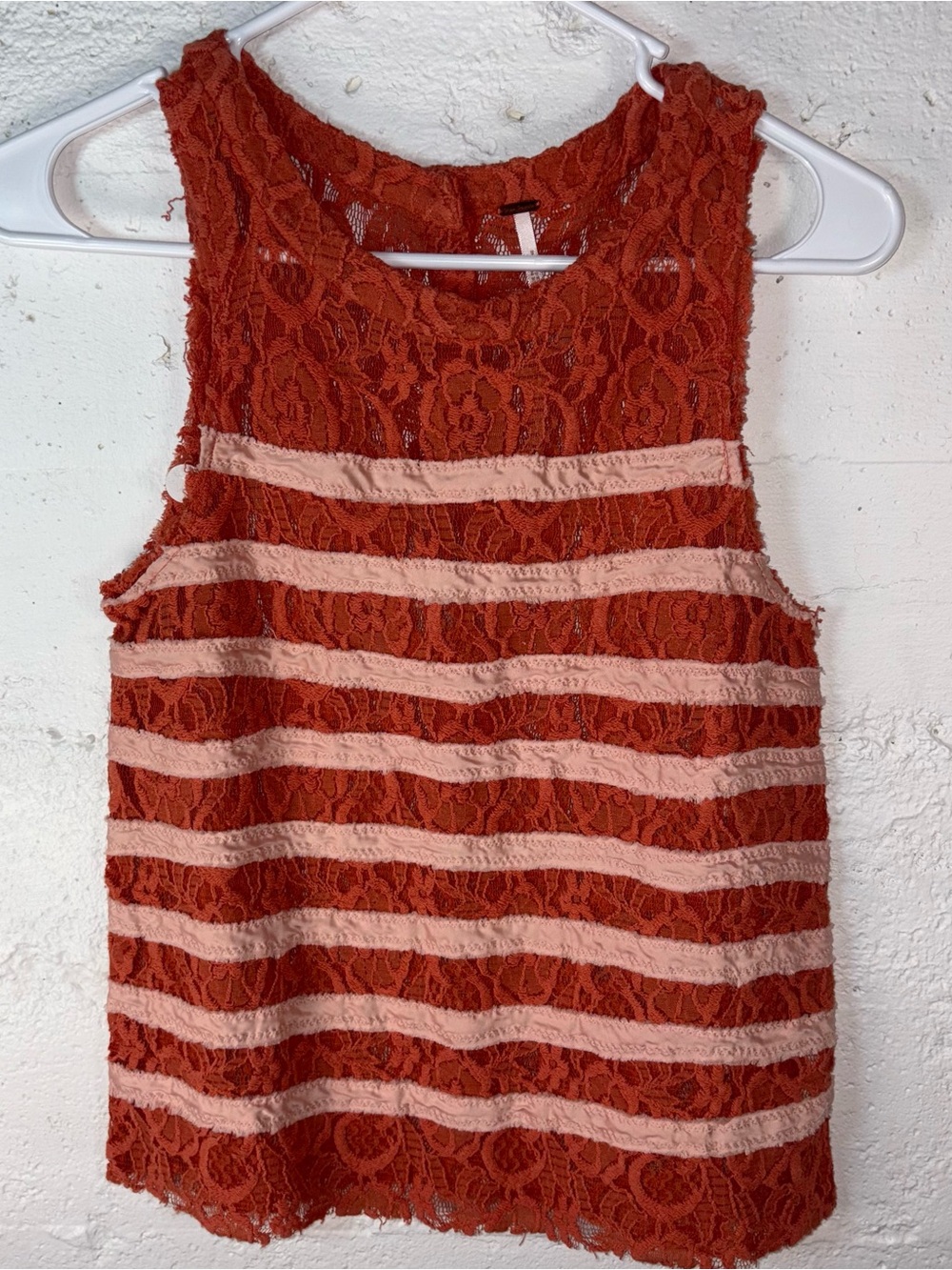 Free people cutie Rust Lace Tank with Blush Stripes size XS